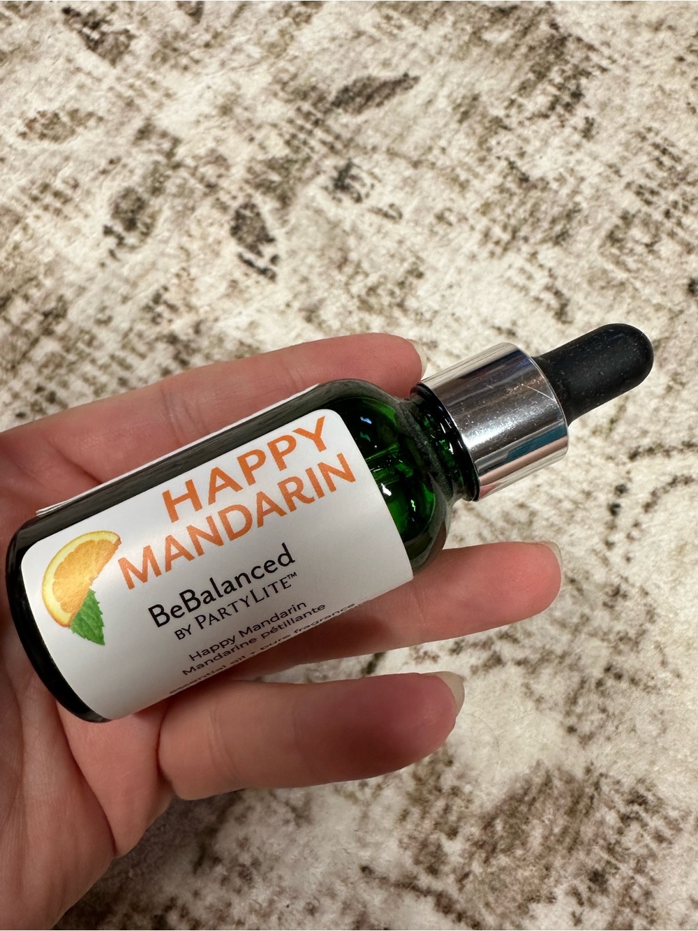 PartyLite Happy Mandarin BeBalanced Facial Oil - Green Bottle